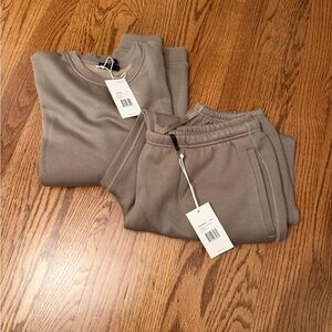 Everyday Cozy Crewneck Sweatshirt & Jogger Set - Taupe